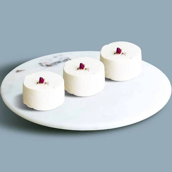 9 Mini Hojo Darjeeling Cake