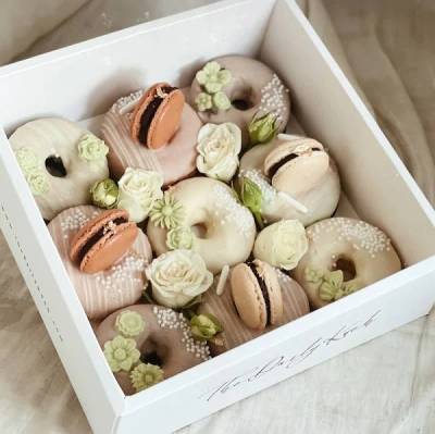 Cake Donuts Box